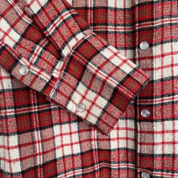 UB | Comfy Long Cotton Flannel Snap Button Up - Picture 4 of 12